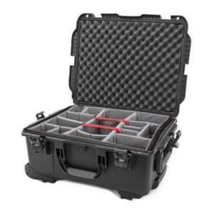 Nanuk Kunststoffkoffer 955 – mit Trennwand Schwarz